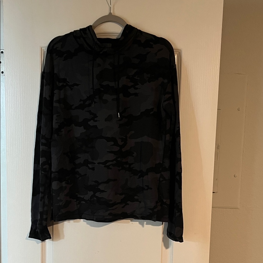 Women’s Athletic Camo Hoodie
